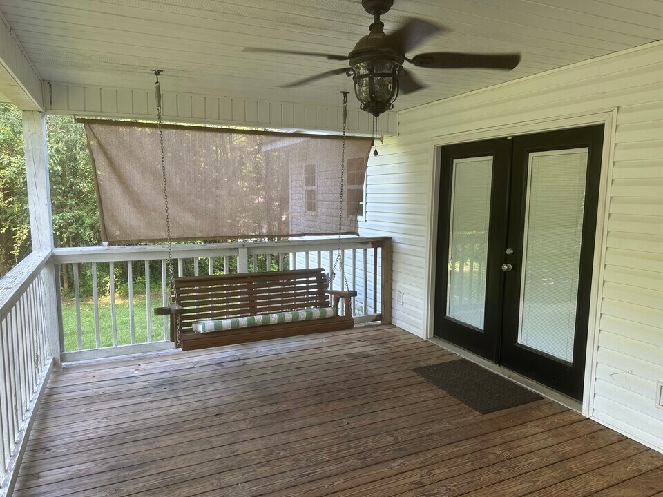5113 Pineapple Hwy in Greenville, AL - Building Photo