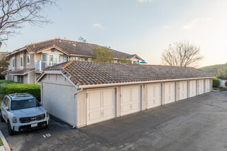 19801 Meadow Ridge Dr in Trabuco Canyon, CA - Building Photo - Building Photo