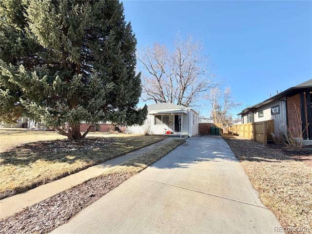 property at 3245 S Humboldt St