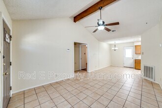 5602 Ivanhoe St in San Antonio, TX - Building Photo - Building Photo