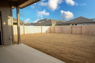 2838 Dell Hollow Dr in Round Rock, TX - Building Photo - Building Photo