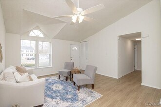 14605 Helmsman Ct in Chesterfield, VA - Building Photo - Building Photo