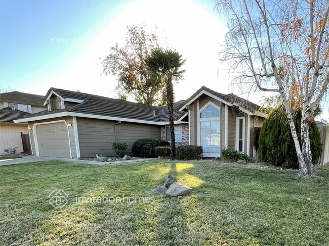 328 Grouse Dr in Galt, CA - Foto de edificio - Building Photo