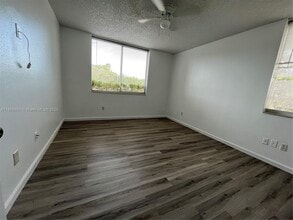 3985 W McNab Rd in Pompano Beach, FL - Building Photo - Building Photo