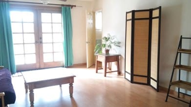 6815 Platt Ave in Los Angeles, CA - Foto de edificio - Building Photo