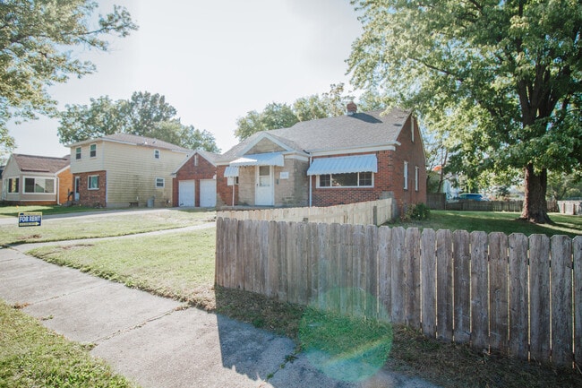 3471 Jeannette Ave in Toledo, OH - Foto de edificio - Building Photo