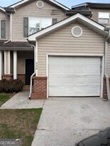 230 Shenandoah Dr in Riverdale, GA - Building Photo