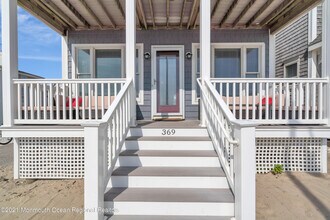 369 Beach Front in Manasquan, NJ - Foto de edificio - Building Photo