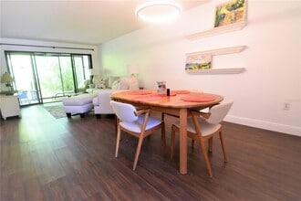 1647 Brookhouse Ct, Unit BR145 in Sarasota, FL - Building Photo - Building Photo