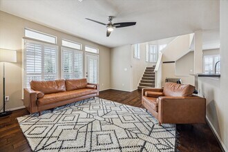 5239 Schuler St in Houston, TX - Building Photo - Building Photo