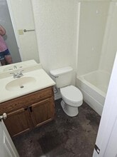 100 Surrey Ln in Gatesville, TX - Building Photo - Building Photo