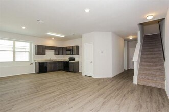 5525 Eagle Point Dr in Fort Worth, TX - Building Photo - Building Photo