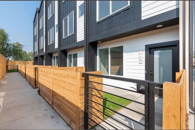 property at 4925 W 10th Ave