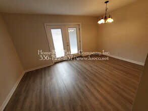 1437 Brookwood Dr in Winston-Salem, NC - Building Photo - Building Photo