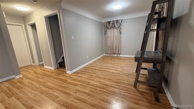 3003 Dudley St in Dearborn, MI - Building Photo - Building Photo