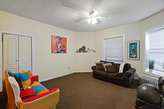5020 S Blackstone Ave in Chicago, IL - Building Photo - Building Photo