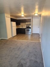 8828 E Florida Ave in Denver, CO - Building Photo - Building Photo