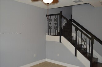 5228 SW 77th Way in Davie, FL - Building Photo - Building Photo