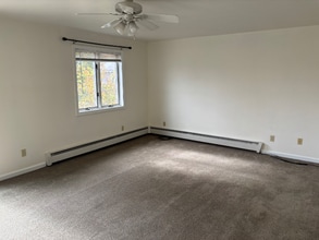 128 Heywood St in Worcester, MA - Building Photo - Building Photo