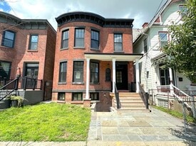 55 Liberty Street Wh, Unit 2 in Newburgh, NY - Building Photo