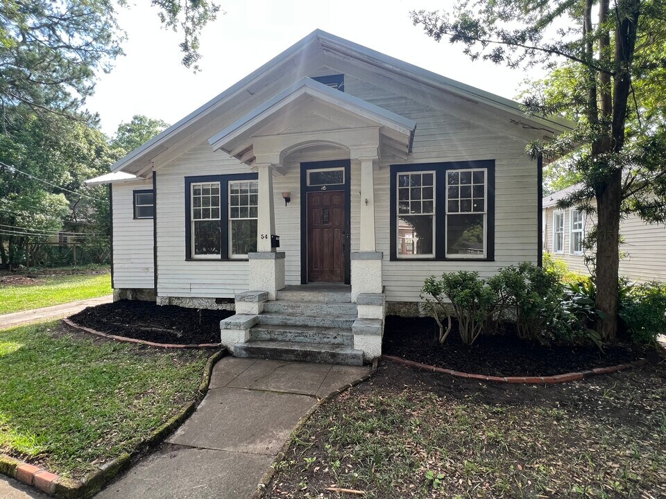 54 Houston St in Mobile, AL - Foto de edificio