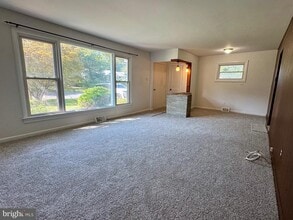 701 Devon Rd in Moorestown, NJ - Building Photo - Building Photo