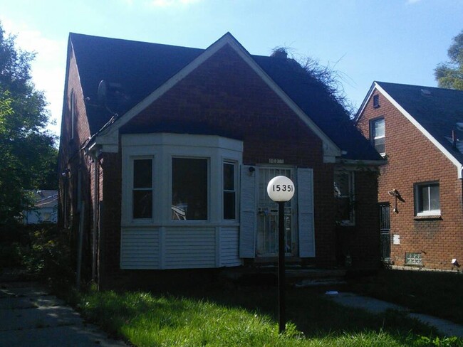 15351 Stout St in Detroit, MI - Building Photo - Building Photo