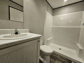 1053 Myakka Dr in North Fort Myers, FL - Building Photo - Building Photo