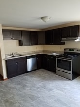 500 S Depeyster St in Kent, OH - Building Photo - Building Photo