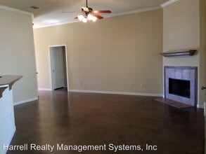 430 Park Place Drive in Hewitt, TX - Building Photo - Building Photo