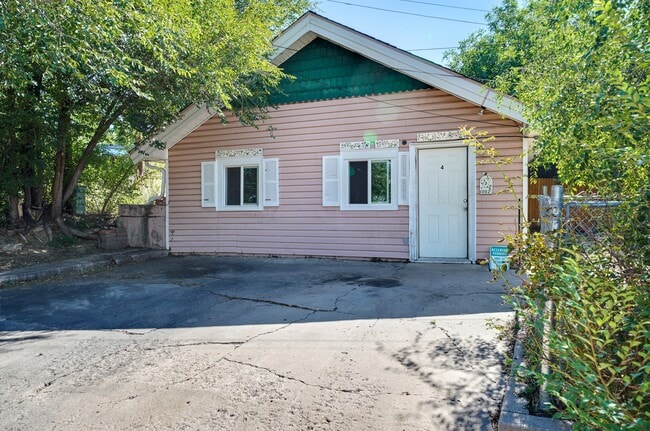 property at 1002 E Rio Grande St