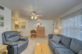 2600 S Kanner Hwy in Stuart, FL - Building Photo - Building Photo
