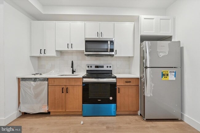 property at 2520 N Front St
