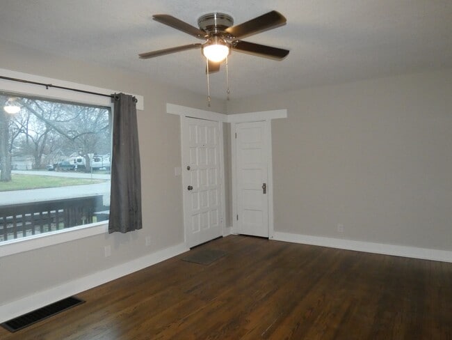 4721 NE 47th Terrace in Kansas City, MO - Building Photo - Building Photo