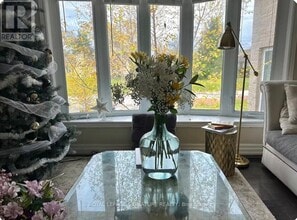 1353 Sheldon Ave in Oakville, ON - Building Photo - Building Photo