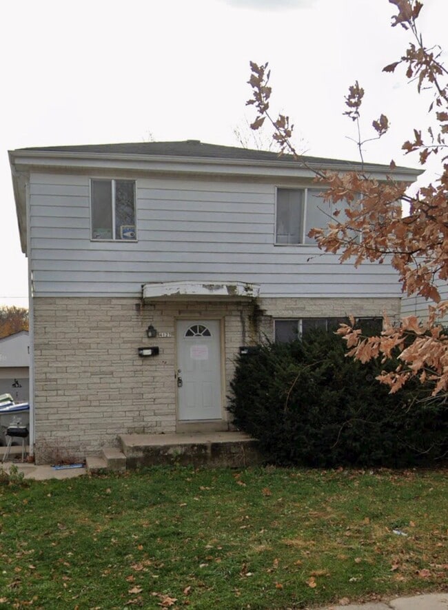 property at 4127 W Kiley Ave