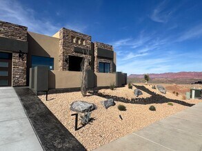 508 Sesia Wy in Saint George, UT - Building Photo - Building Photo