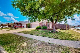 7029 Flaxford Trail in Arlington, TX - Building Photo - Building Photo