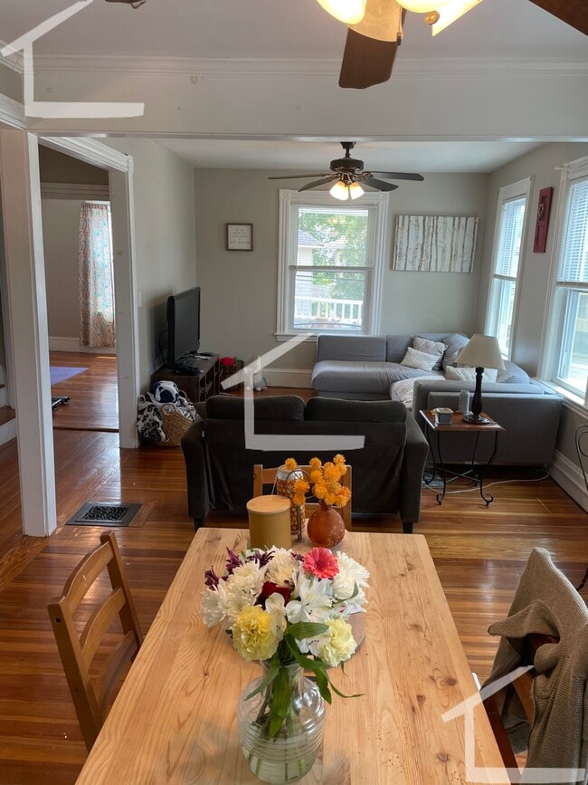 79 Bigelow St, Unit 2