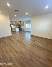 4258 White Feather Wy in Sparks, NV - Foto de edificio - Building Photo