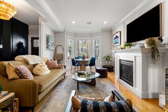 687 E 6th St, Unit 687 in Boston, MA - Building Photo - Building Photo