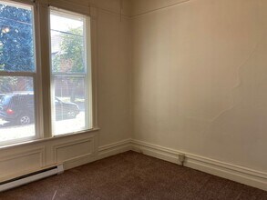 1458 Ferry St in Eugene, OR - Building Photo - Building Photo