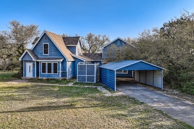 property at 13003 S Madrone Trail