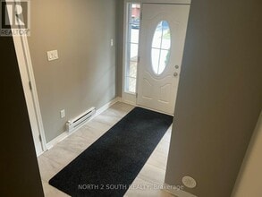 21 Suitor Ct in Milton, ON - Building Photo - Building Photo