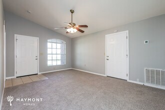 11724 Lynn Brook Cir in Seffner, FL - Building Photo - Building Photo