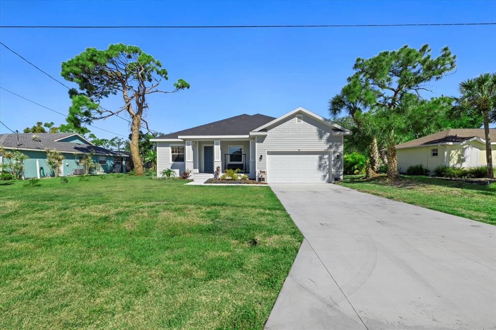 69 Marker Rd in Rotonda West, FL - Building Photo