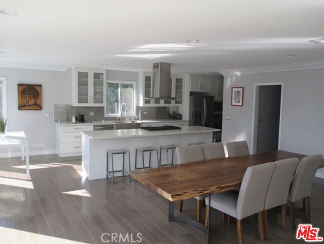 6008 Chariton Ave in Los Angeles, CA - Building Photo - Building Photo