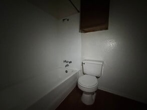 715 N 20th St in Temple, TX - Foto de edificio - Building Photo