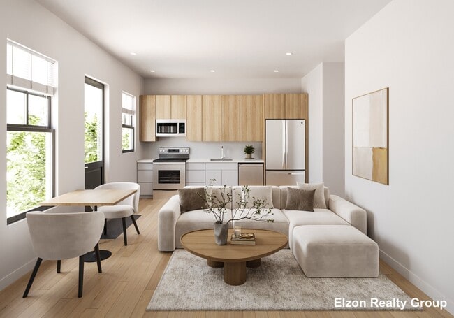 27 Greycliff Rd, Unit 2, Unit 2