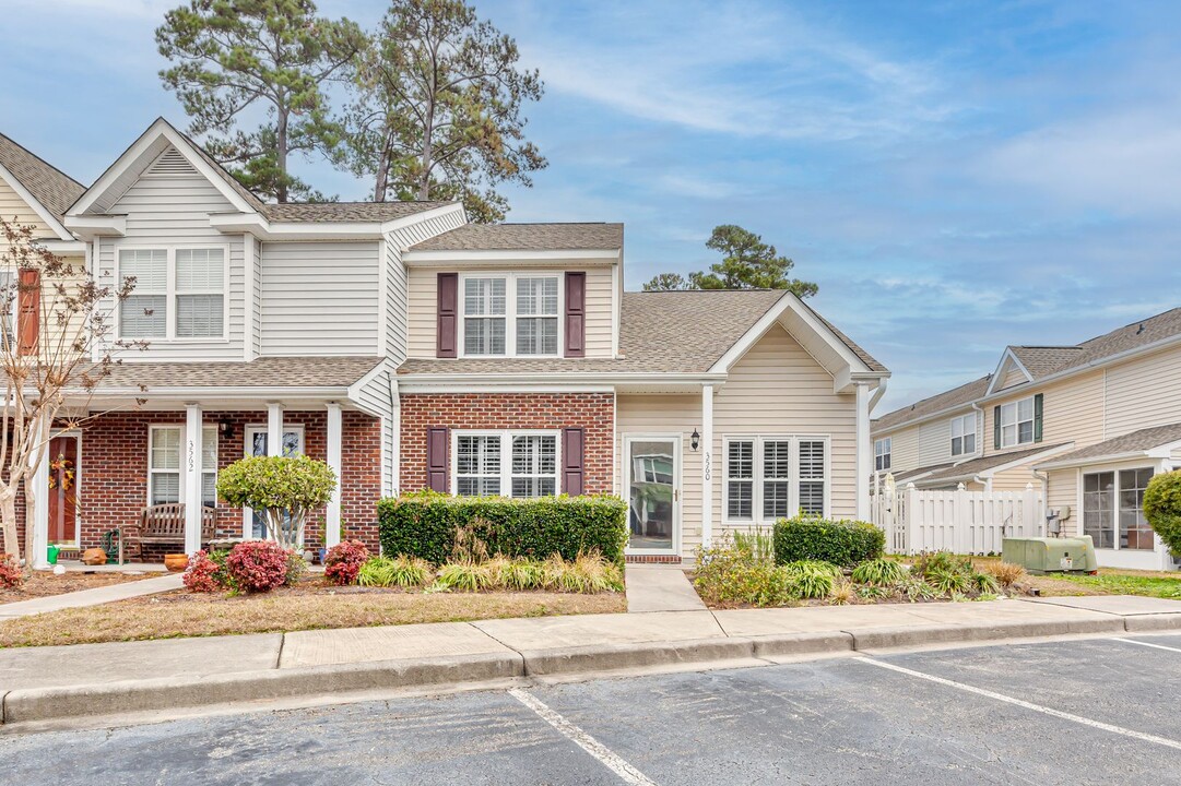 3560 Evergreen Way in Myrtle Beach, SC - Building Photo